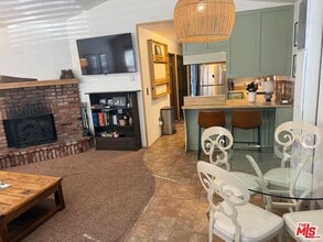 42810 Willow Ave in Big Bear Lake, CA - Building Photo - Building Photo