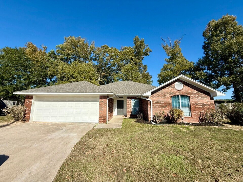 5642 Palo Pinto Dr in Tyler, TX - Building Photo