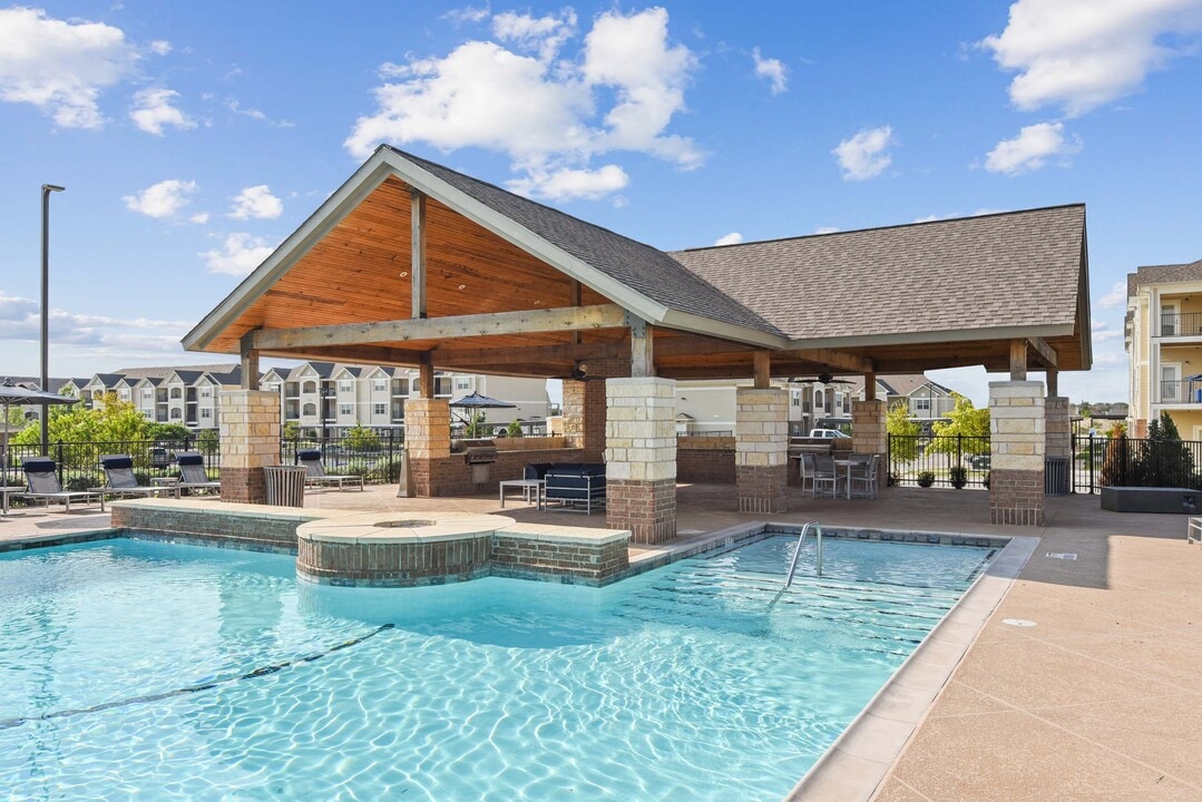 Icon Apartments in Killeen, TX - Foto de edificio