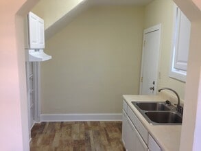 206 Byron Hurst St in Lagrange, GA - Building Photo - Building Photo