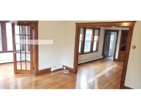 20 Presentation Rd, Unit 1 in Boston, MA - Foto de edificio - Building Photo