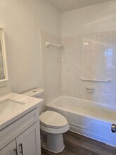 5550 N Braeswood Blvd in Houston, TX - Foto de edificio - Building Photo