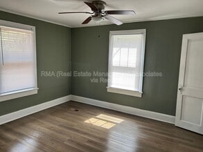 1202 Pleasant Ave in Griffin, GA - Building Photo - Building Photo