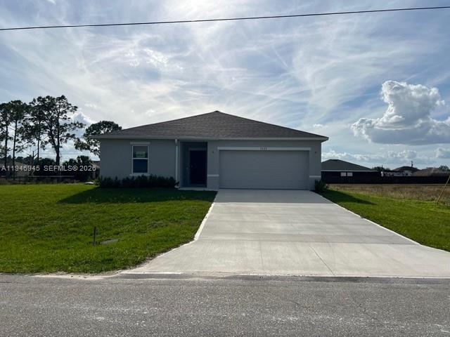 2027 Churchill Ave N in Lehigh Acres, FL - Building Photo - Building Photo