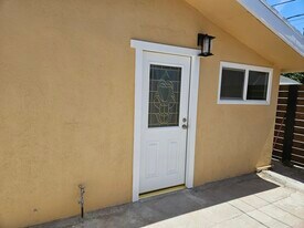2316 Elmgrove St in Los Angeles, CA - Building Photo