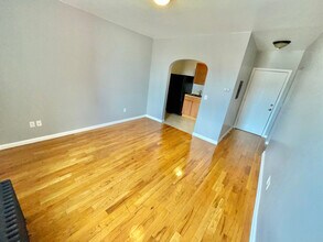 366 4th Ave in Troy, NY - Building Photo - Building Photo