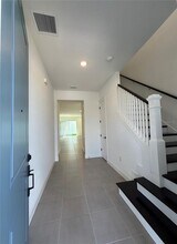 15168 Field Daisy Dr in Oakland, FL - Building Photo - Building Photo
