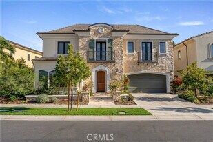 63 Egret in Irvine, CA - Building Photo