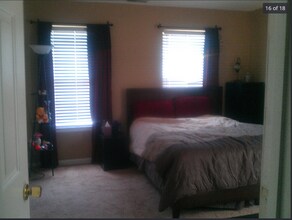 22973 Fleet Ter in Sterling, VA - Building Photo - Building Photo