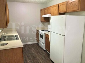 9161 Thrash St SW in Covington, GA - Building Photo - Building Photo