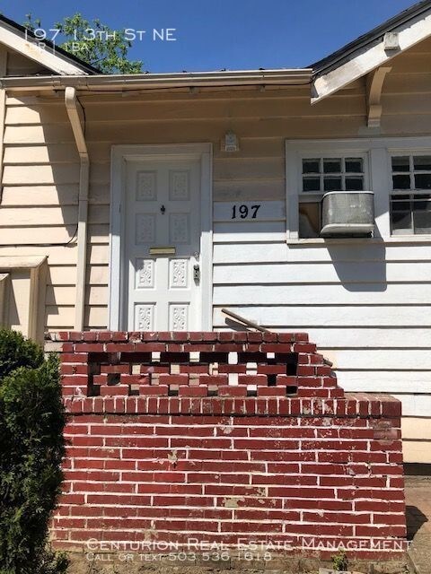 197 13th St NE in Salem, OR - Building Photo