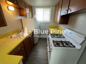 550 W 21st St in Idaho Falls, ID - Building Photo - Building Photo