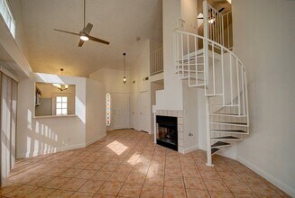 6549 Lemitar Dr in Las Vegas, NV - Building Photo - Building Photo