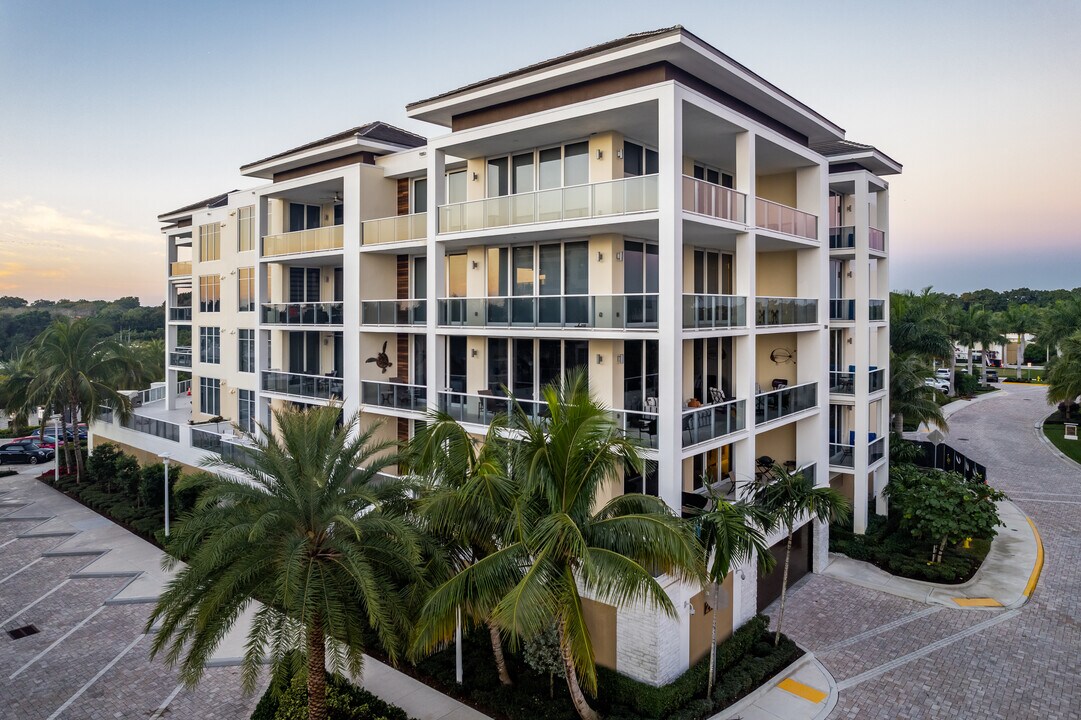 Azure in Palm Beach Gardens, FL - Building Photo