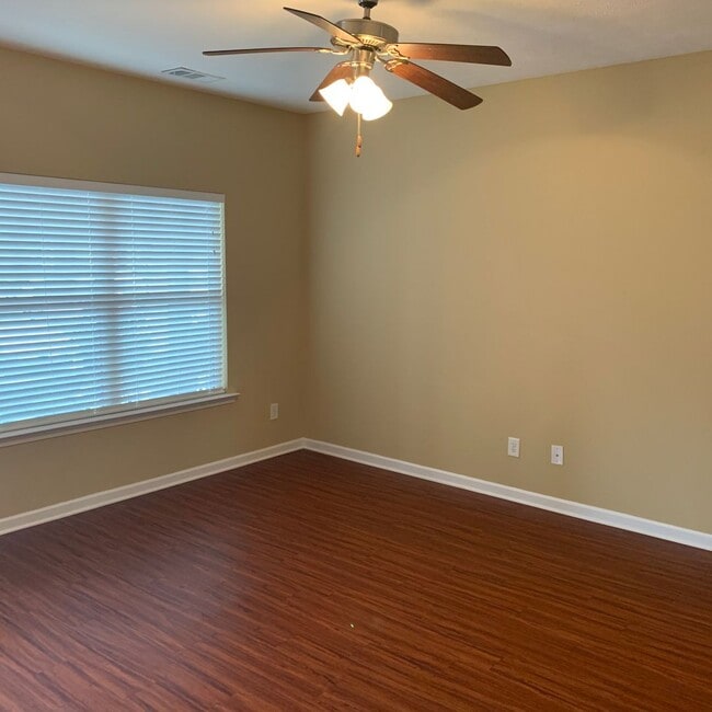 822 Lower Park Pl in Nashville, TN - Building Photo - Building Photo