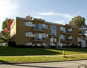 6666 State Rd in Parma, OH - Building Photo - Building Photo