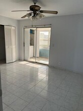 371 Flanders Dr in Delray Beach, FL - Building Photo - Building Photo