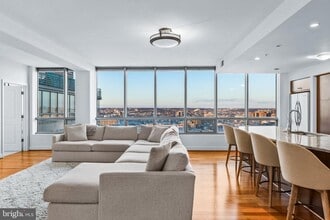 675 President St in Baltimore, MD - Building Photo - Building Photo