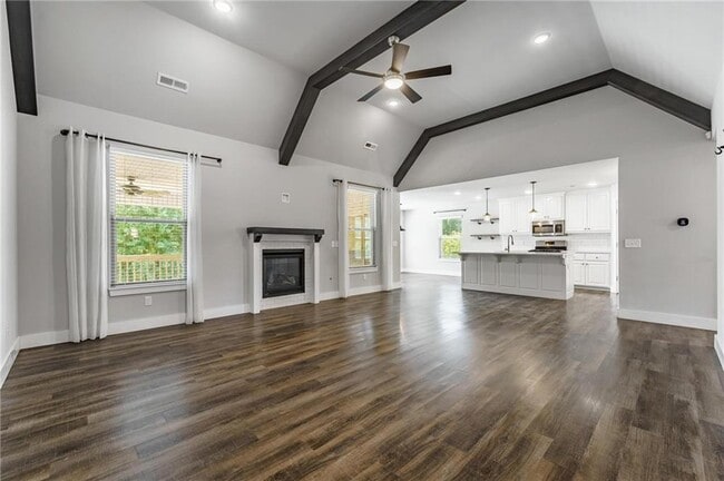 property at 962 Glass St