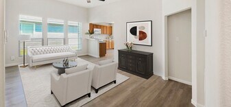 979 Oak Lynn Dr in Willis, TX - Building Photo