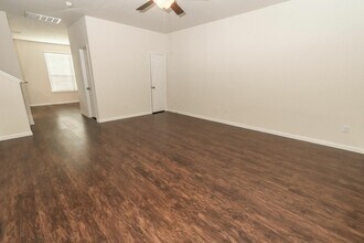 20 Lazy Swing Ct in Manvel, TX - Building Photo - Building Photo