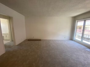 715 S Adams St, Unit #6 - 1 Bedroom 1 Bath in Glendale, CA - Building Photo - Building Photo