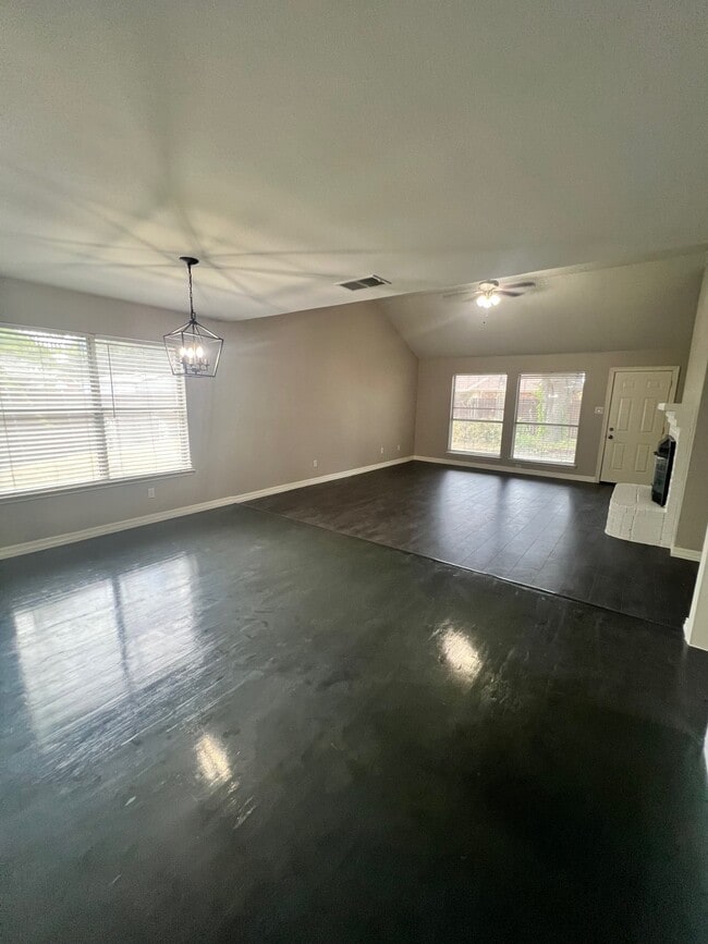 2213 Ridgewood Dr in McKinney, TX - Building Photo - Building Photo