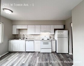 2901 W Tower Ave in Cincinnati, OH - Building Photo - Building Photo