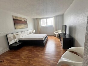 19380 Collins Ave, Unit 601 in Sunny Isles Beach, FL - Building Photo - Building Photo