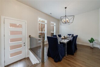 4337 Parkside Pl in Atlanta, GA - Building Photo - Building Photo