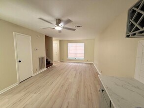 5254 Stumberg Ln in Baton Rouge, LA - Building Photo - Building Photo