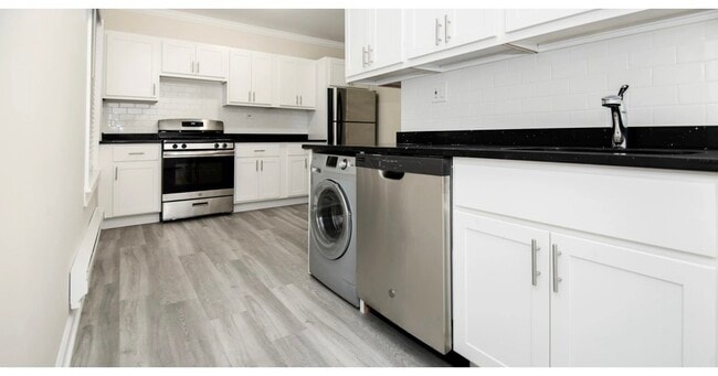 837.5 W Cornelia Ave in Chicago, IL - Building Photo - Building Photo