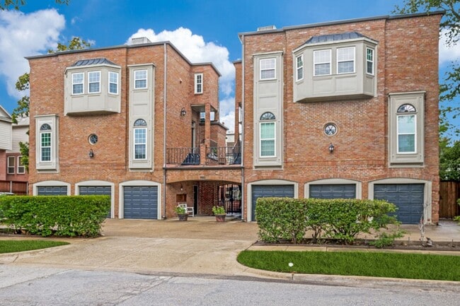 property at 4419 Holland Ave