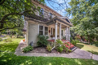 624 5th St in Ann Arbor, MI - Building Photo - Building Photo