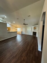 8476 Hannary Dr in Tallahassee, FL - Building Photo - Building Photo