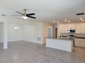 2429 Bonnyton Ln NW in Palm Bay, FL - Building Photo - Building Photo