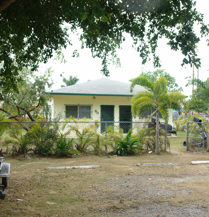 80-92 SW 6th St in Homestead, FL - Building Photo