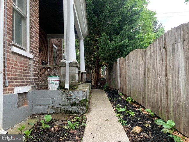 270 N York St in Pottstown, PA - Building Photo - Building Photo