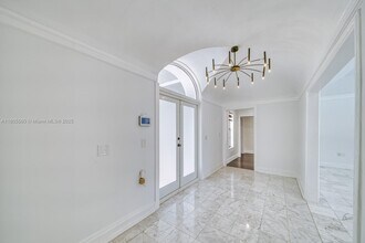 1442 Coruna Ave in Coral Gables, FL - Building Photo - Building Photo