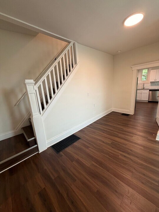 51 W Duncan St in Columbus, OH - Building Photo