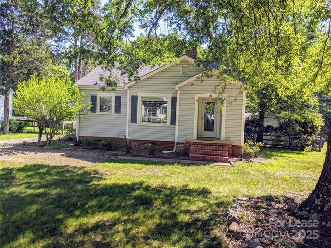 212 E Park Ave in Mooresville, NC - Building Photo - Building Photo