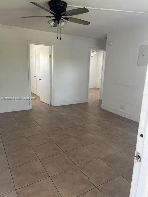 4450 SW 67th Ave in Miami, FL - Building Photo - Building Photo