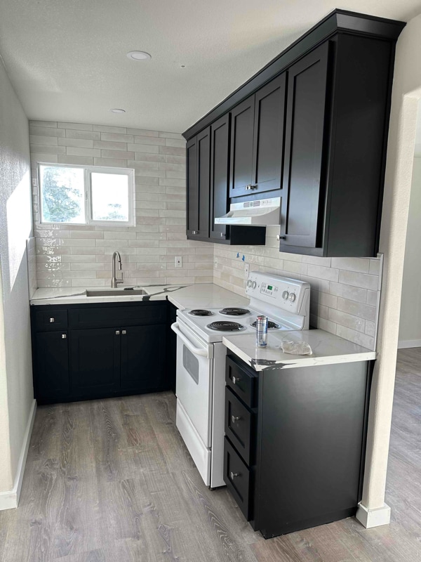 1211 Center Ln, Unit 4