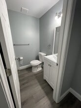 2226 Annapolis Rd in Baltimore, MD - Building Photo - Building Photo