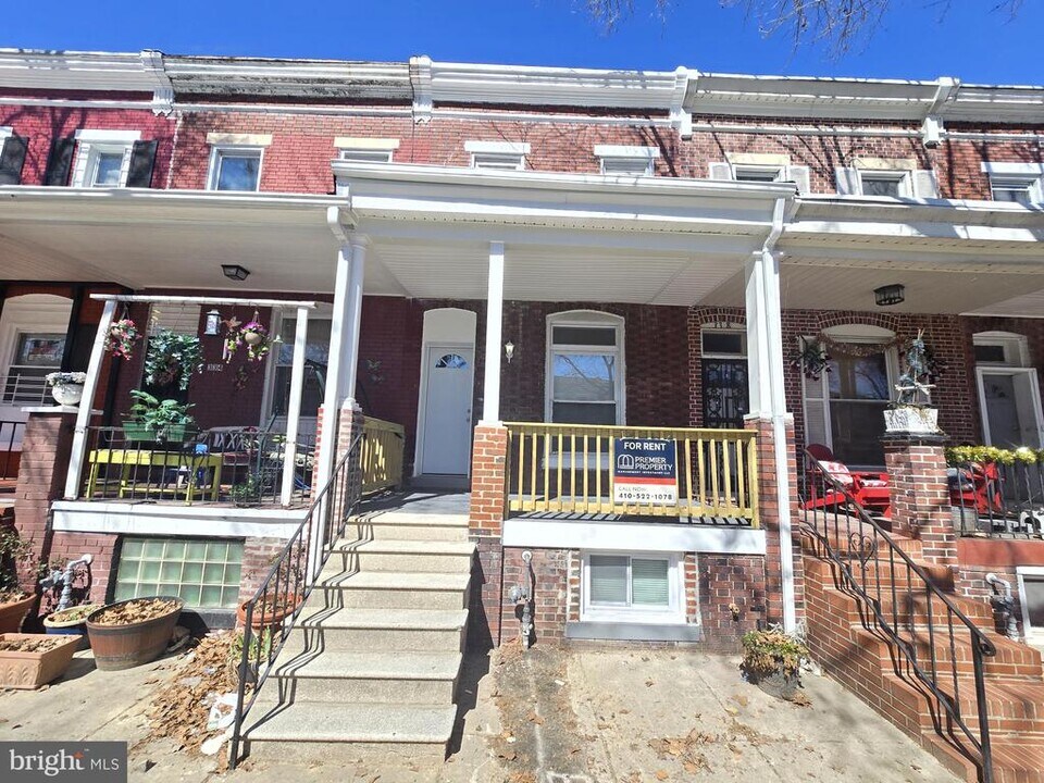336 Whitridge Ave in Baltimore, MD - Building Photo