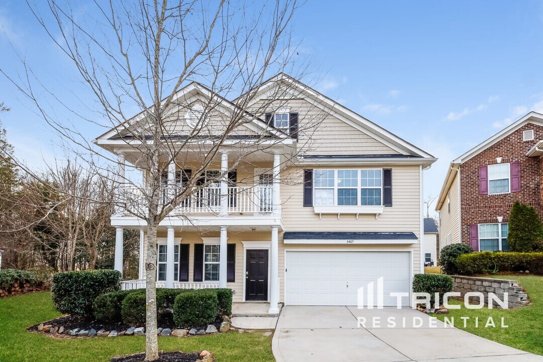 6405 Lanzerac Manor Dr in Charlotte, NC - Building Photo