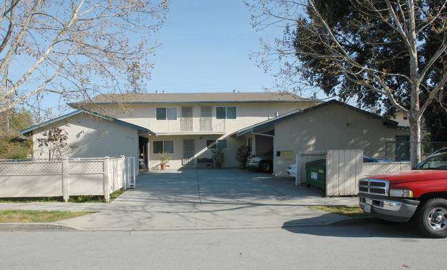 230 N San Tomas Aquino Rd