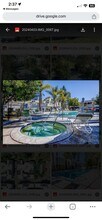 22107 Burbank Blvd in Los Angeles, CA - Building Photo - Building Photo