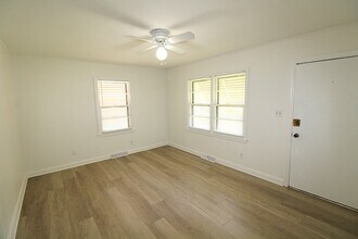 3936 Tillman Rd in Charlotte, NC - Building Photo - Building Photo