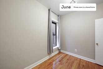 Private bedroom in 4 bed/1 bath Home in New York, NY - Building Photo - Building Photo